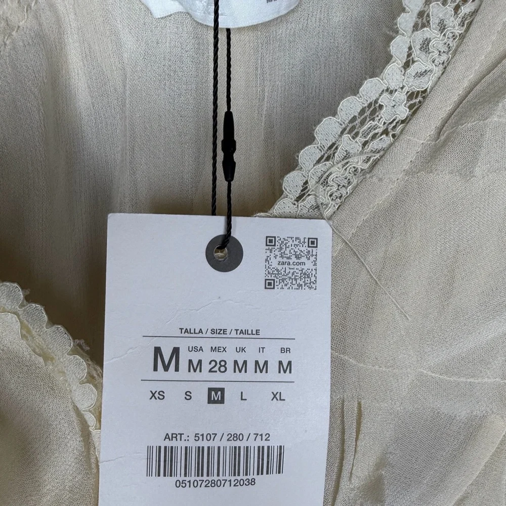 NWT Zara Woman LIMITED EDITION ZW COLLECTION LACE RUFFLE BLOUSE Top Size M - Picture 12 of 12